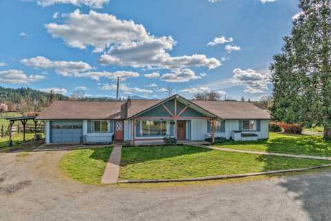 4166 Redwood Ave Avenue, Grants Pass, OR 97527
