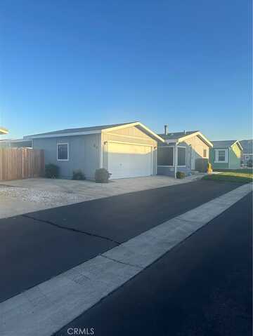 21621 Sandia Road, Apple Valley, CA 92308