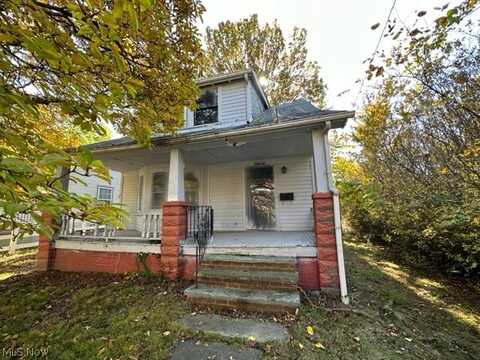 13602 Othello Avenue, Cleveland, OH 44110