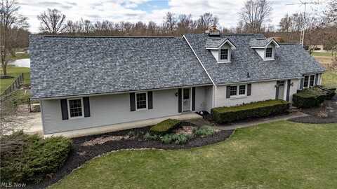 2867 Housel Craft Road, Bristolville, OH 44402