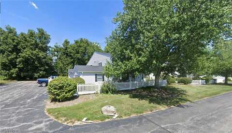 17654 Eastbrook Trail, Chagrin Falls, OH 44023