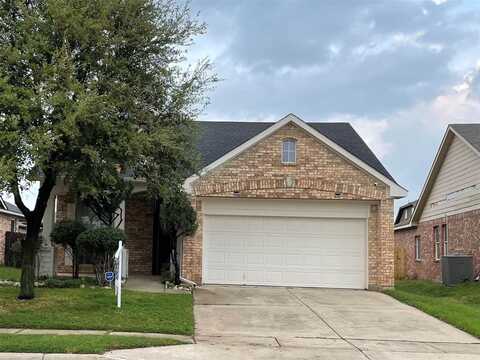 10840 Hawks Landing Road, Fort Worth, TX 76052