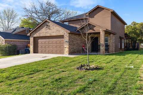 3921 Millet Avenue, Fort Worth, TX 76105