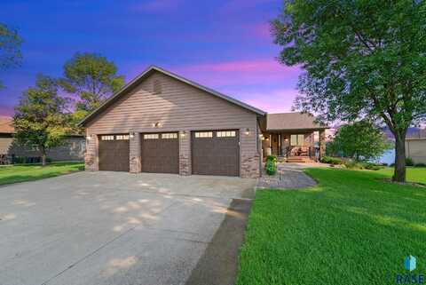 6390 Harbor Way, Wentworth, SD 57075