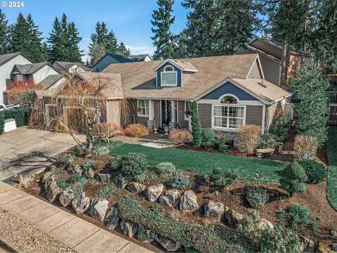 16120 TRAIL DR, Oregon City, OR 97045