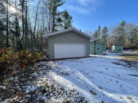 2791 Bear Creek, Gwinn, MI 49841