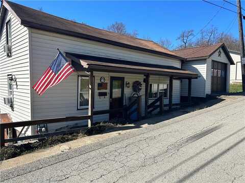 205 Highland Ave, Claysville, PA 15323