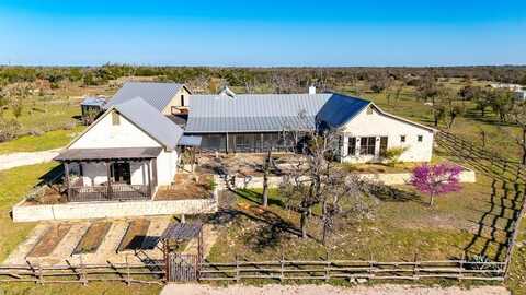 3024 Pecan Creek Rd, Fredericksburg, TX 78624