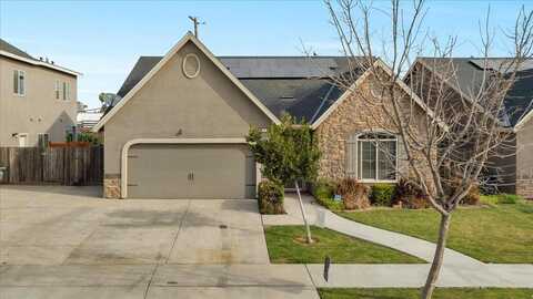 1626 Crystal Avenue W, Visalia, CA 93291