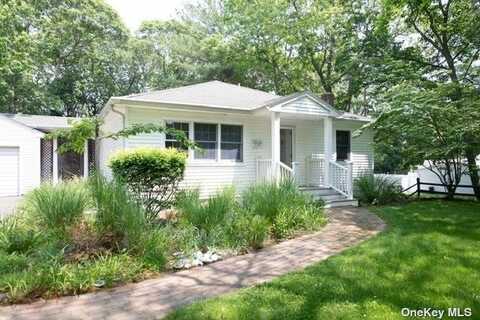 1155 Marlene Lane, Laurel, NY 11948