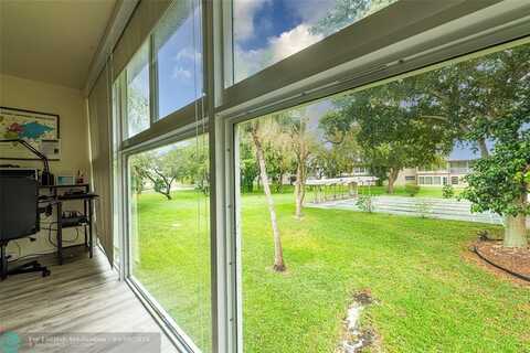 7400 NW 5th Place, Margate, FL 33063