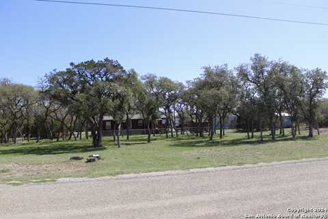 234 private road 1510, Bandera, TX 78003