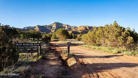 50 Bear Mountain Rd, Sedona, AZ 86336