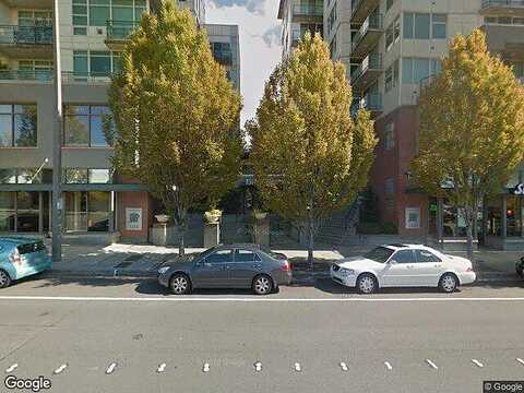 106Th, BELLEVUE, WA 98004