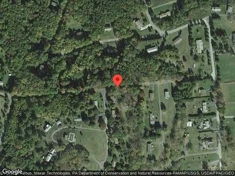 Hill St, Beach Lake, PA 18405