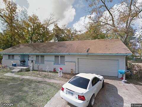 6Th, BEAUMONT, TX 77701