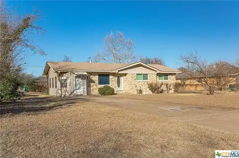 Robin, HARKER HEIGHTS, TX 76548