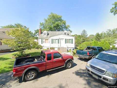 Cottage, EAST HANOVER, NJ 07936