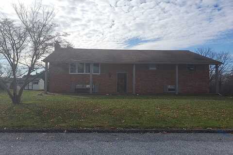 Brant, DALLASTOWN, PA 17313