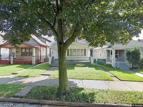 31St, MILWAUKEE, WI 53215