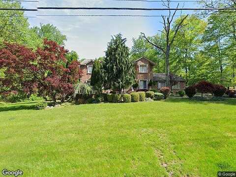 Hastings, MONSEY, NY 10952