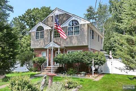 Prospect, WALDWICK, NJ 07463