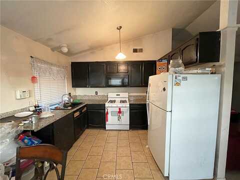 Theresa, MORENO VALLEY, CA 92551