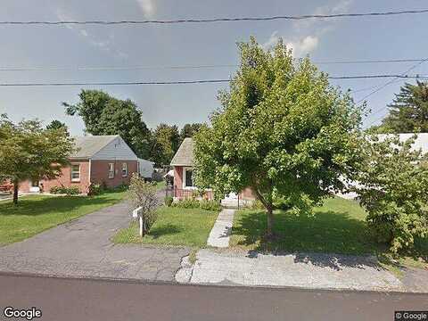 Maple, MECHANICSBURG, PA 17050