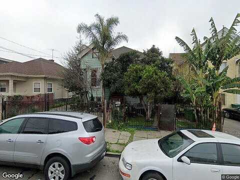 25Th, OAKLAND, CA 94601