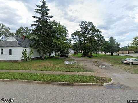 Pine, MUSKEGON, MI 49442