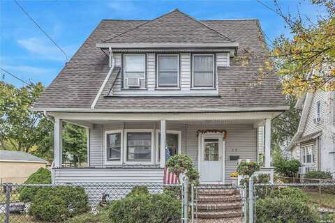 Olive, LYNBROOK, NY 11563