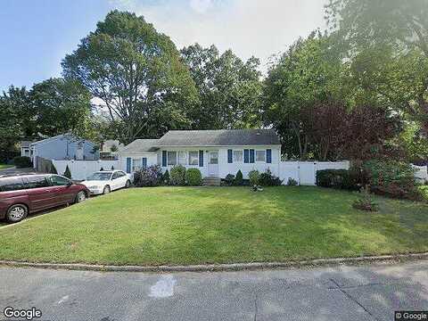 Haven, EAST NORTHPORT, NY 11731