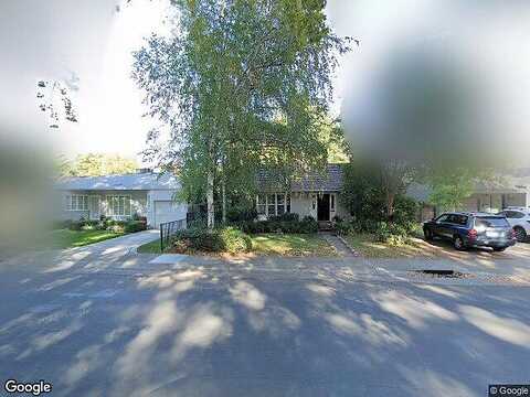 39Th, SACRAMENTO, CA 95816