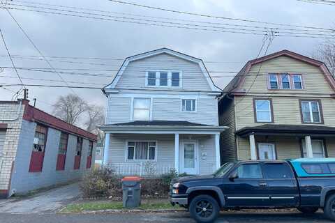 9Th, BEAVER FALLS, PA 15010