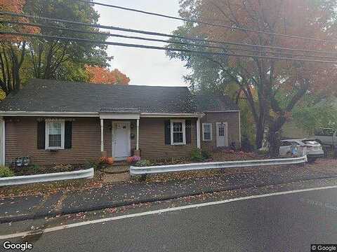 Pleasant, LEOMINSTER, MA 01453