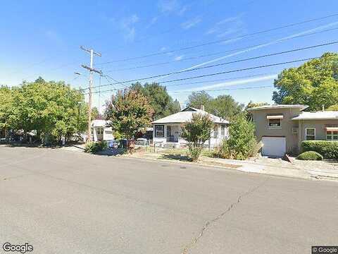 Pine, UKIAH, CA 95482