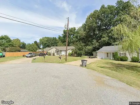 Joshua, DYERSBURG, TN 38024