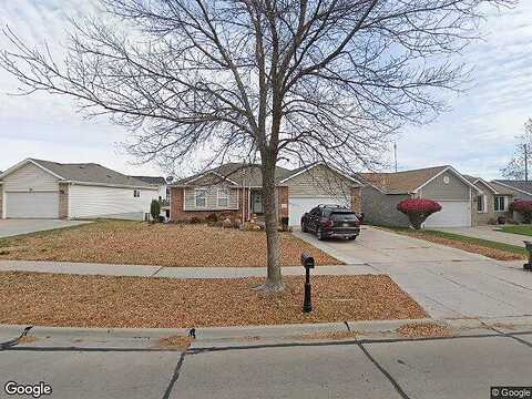 81St, LINCOLN, NE 68516