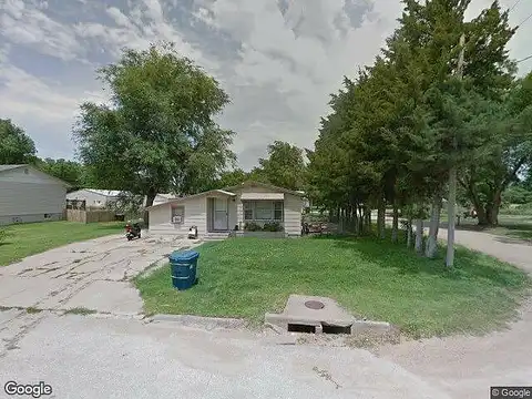 Cottage, ABILENE, KS 67410