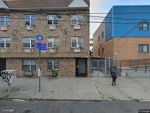 Ashford, BROOKLYN, NY 11207