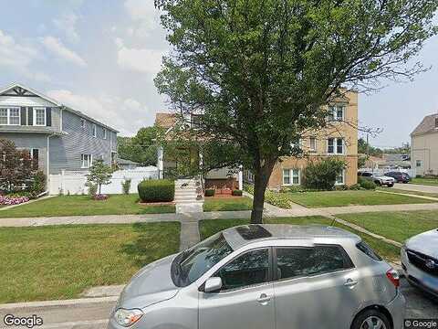 31St, BERWYN, IL 60402