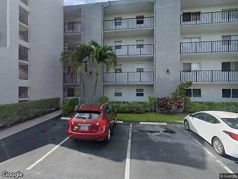 10Th, LAKE WORTH, FL 33467