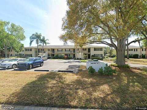 Country Club, SARASOTA, FL 34243