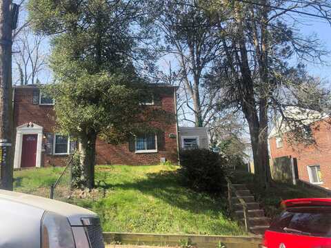 71St, CAPITOL HEIGHTS, MD 20743