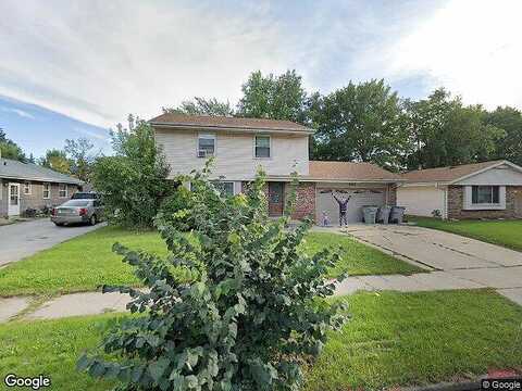 Beechwood, MILWAUKEE, WI 53223