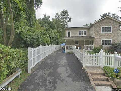 Barry, MAMARONECK, NY 10543