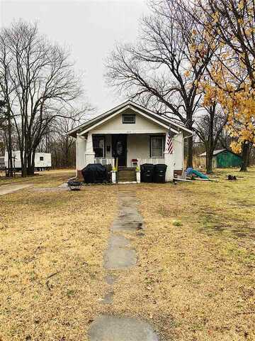 Chestnut, HALSTEAD, KS 67056