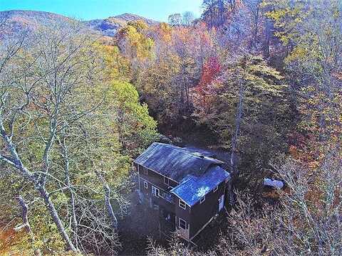 Spruce Flats, MAGGIE VALLEY, NC 28751