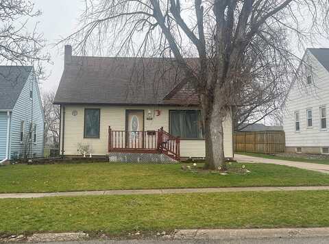 9Th, MARSHALLTOWN, IA 50158