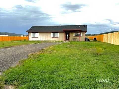 2915 E Lakeshore Dr, Panguitch, UT 84759